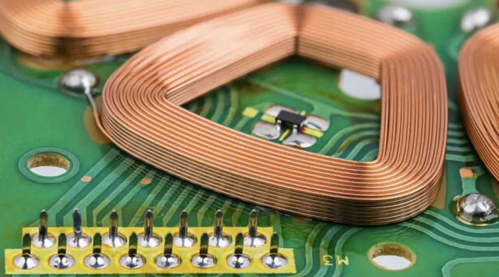 ເປັນຫຍັງໂຮງງານຫມູນວຽນສາຍໄຟສາຍໄຟຟ້າທີ່ຈໍາເປັນສໍາລັບການຜະລິດສາຍລວດທີ່ທັນສະໄຫມ?